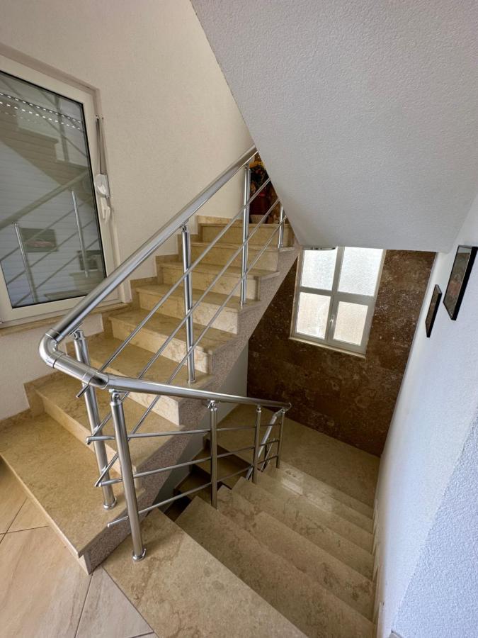 Apartments Edona 乌尔齐尼 外观 照片