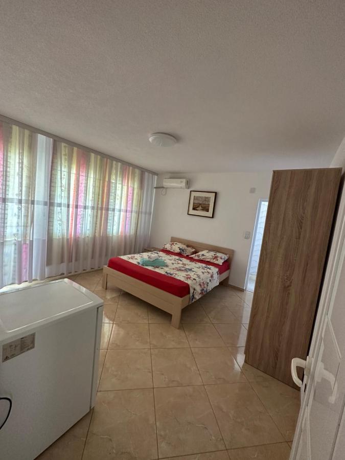Apartments Edona 乌尔齐尼 外观 照片
